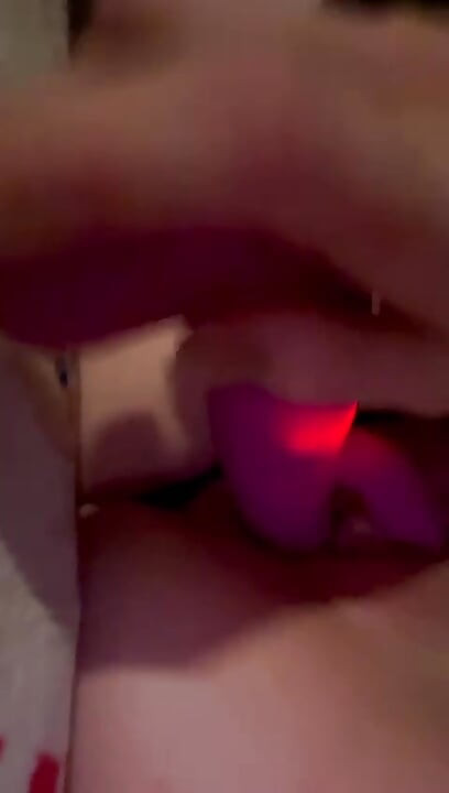 Homemade girl masturbation