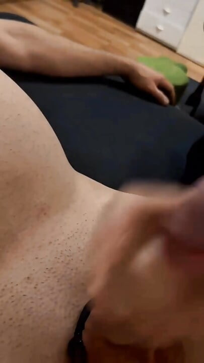 Wife squirted in face