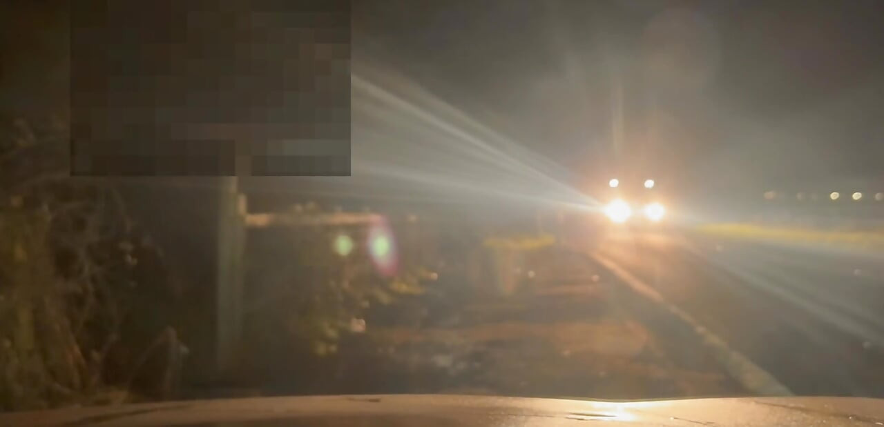 Pt2 crazy naked exhibition barefoot with cars passing close