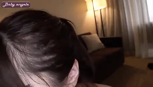 Rosa nippel von rohem Kolben-creampie überwältigt teil 1