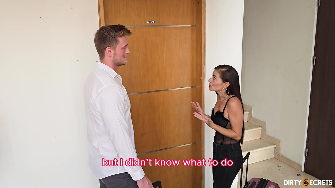 我在机场遇到一个陌生人，最后我们做爱了