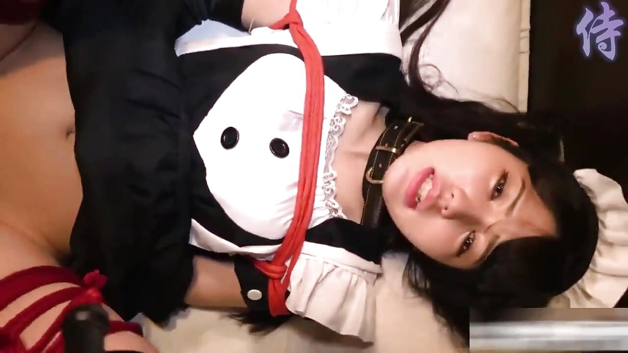 Horny Asian sluts 071