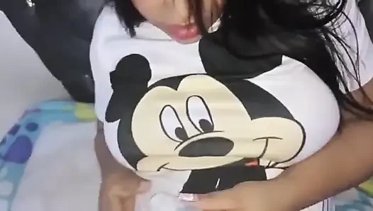 Cewek semok kolombia rambut cokelat lagi asik tetangganya sendiri!!