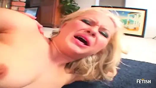 Horny stepsister wants her stepbrother's big cock in her ass