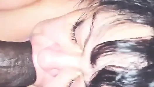 Tante seksi pecinta sperma nyepong kontol terbaik