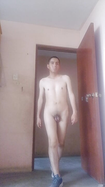 PetiteHandsome मॉडलिंग a Little