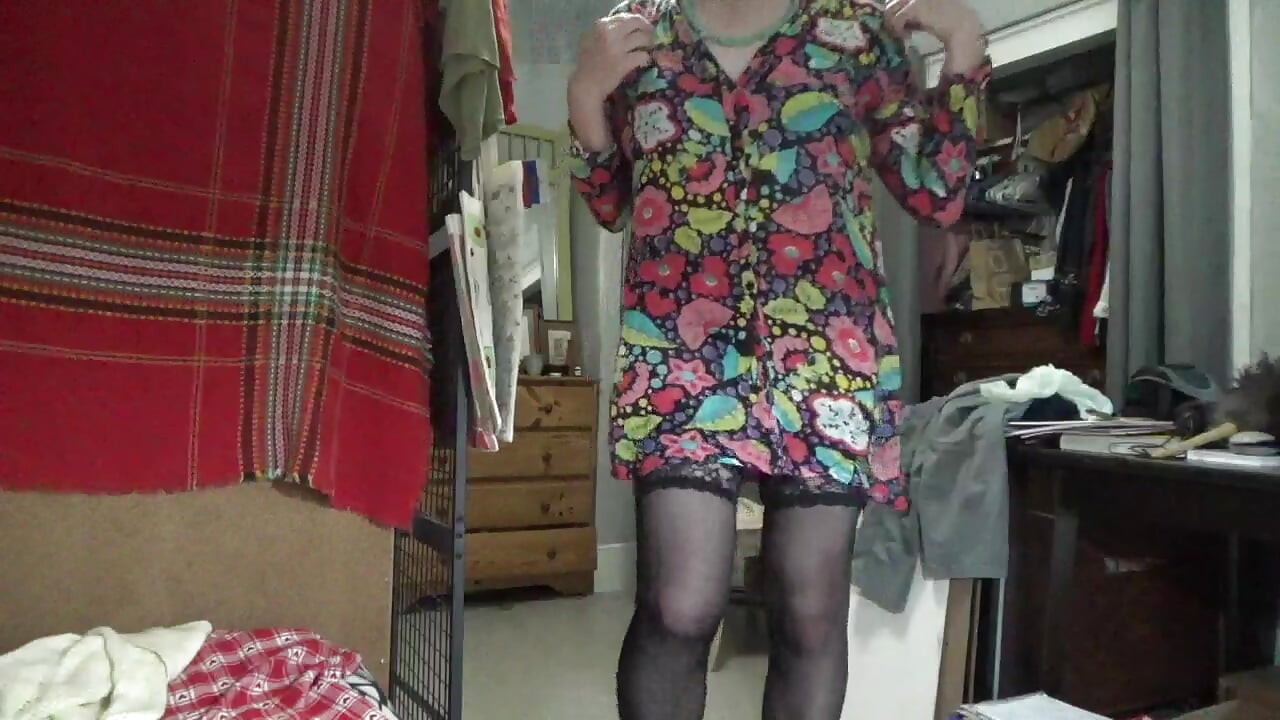 Old ladyboy Serge Ave-Lusin. 2026jb