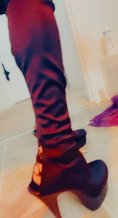 Hot Heels