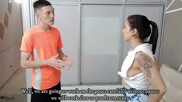 Big ass Latina hires a personal gym trainer and the horny guy ends up fucking her - Porn in Spanish