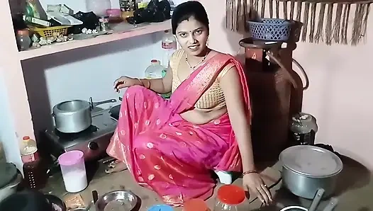 Lund ki bhukhi mother-in-law ko ghodi bana ke choda - Indian big boobs mylf taboo with hindi dirty talking
