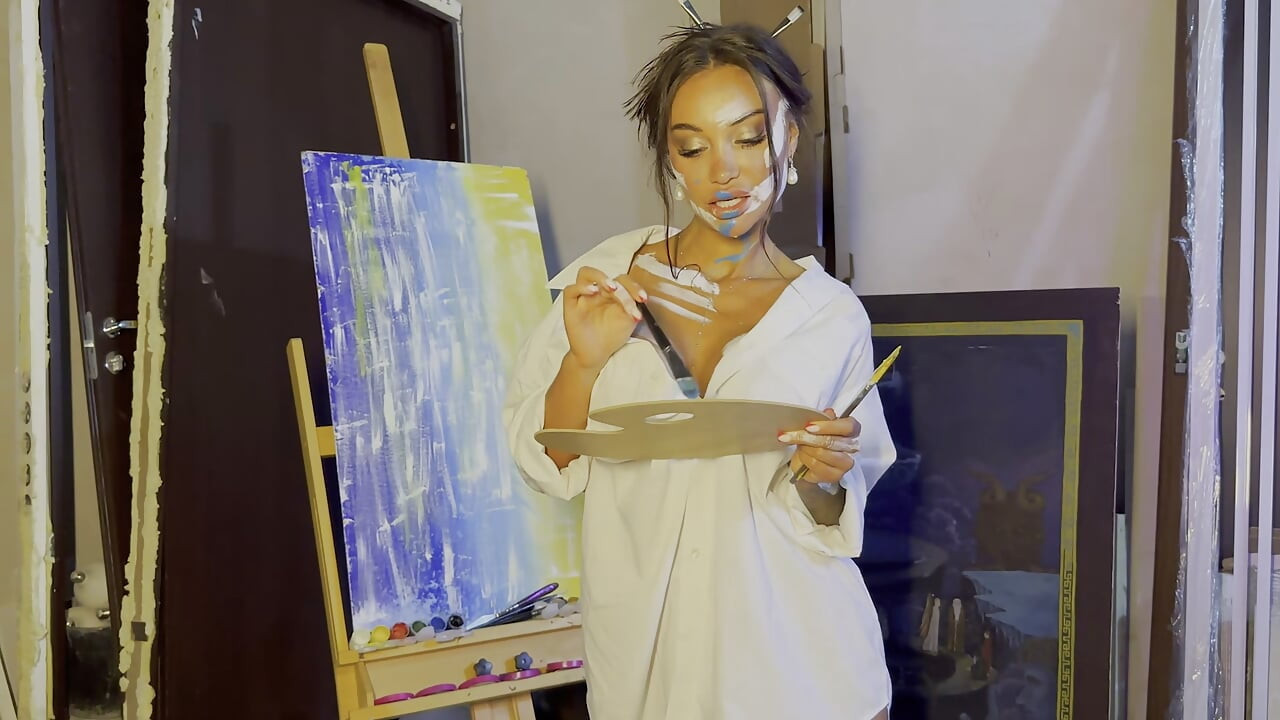 Artist Monika Fox Painted Picture Using Vagina & Fucked All Holes Big Dildos, With Double Penetration, Prolapse & Squirt