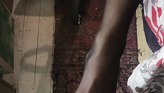 Хорошая девушка с пыткой яиц с нечестивым распятием, часть 3