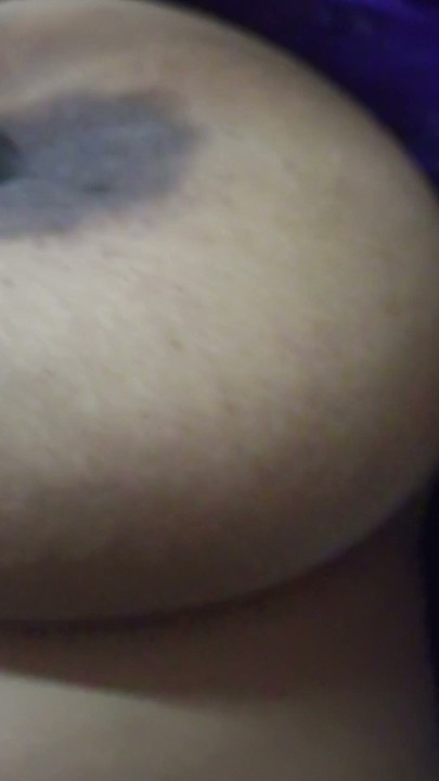 Deshi bhabhi chut pr chuchi dikha rhi hai | Clip 1
