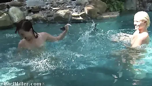 Abby Lexus Dominates Ash Hollywood By Fingering Her Dripping Wet Cunt!