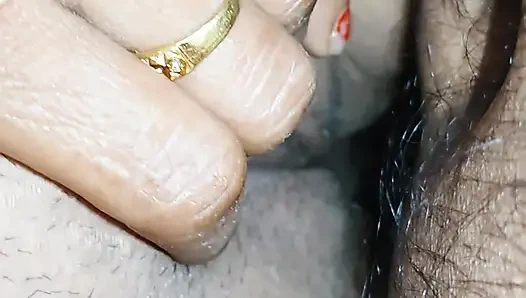 Meenu raj ki gand me pura lund dala meenu bhabhi ki gand mari pura maza deya gand ka meenu bhabhi ne