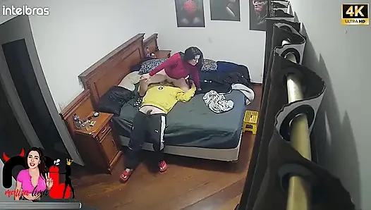 The Ifood Delivery Man Filled My Ass with Cum and the Cuckold Cleaned Everything!