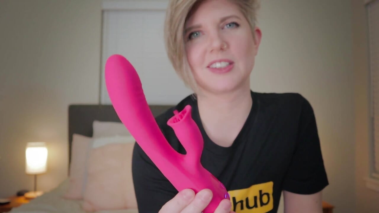 Unboxing dan review vibrator kelinci unvomi pulsating dari paloqueth sama ibu rumah tangga ginger