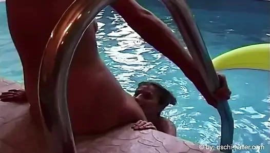 Лесбийское развлечение с Кристиной, Marion и мужиком