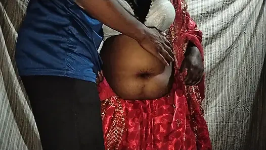 Hintli gerçek karı koca zamanın tadını çıkarıyor (bölüm 1)