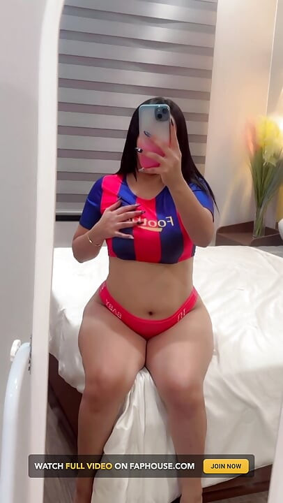 Barcelona Hot Wife Solo