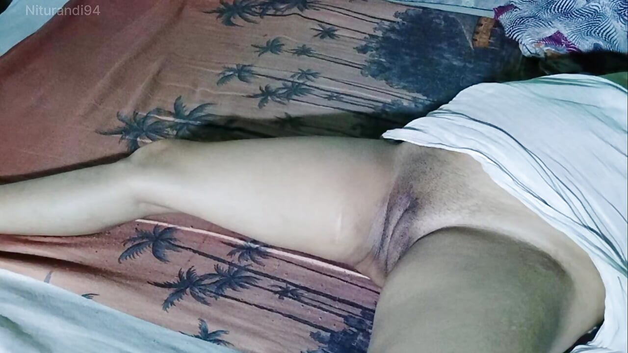 Fucked girlfriend's widowed mother at night