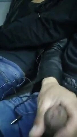 tocando vergas