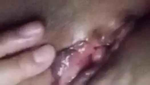 Cewek itu suka banget ngeliat kontol besarku