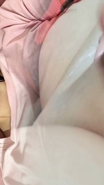 Supermarket cashier girl masturbates | Clip 1