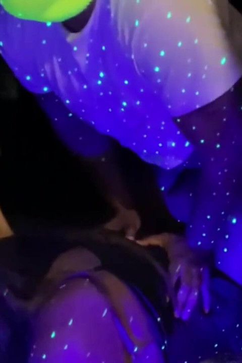 Ten velký zadek je lehká show