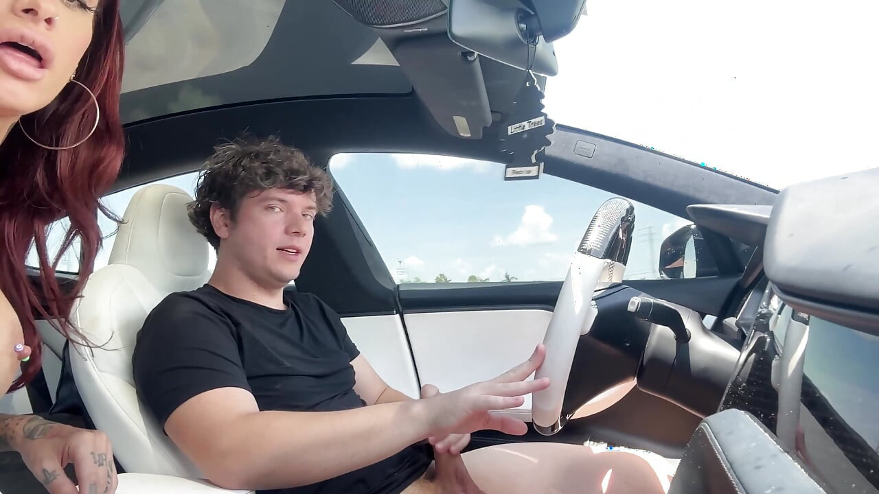Horny Nympho Alby Rydes Fucked Rough in Backseat