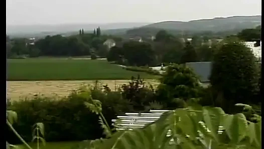 Dieses deutsche schätzchen wurde in riesige löcher gefickt