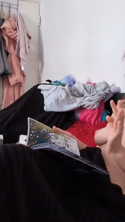 Chatty Update: Uni, Halloween, Cosplay | Clip 3