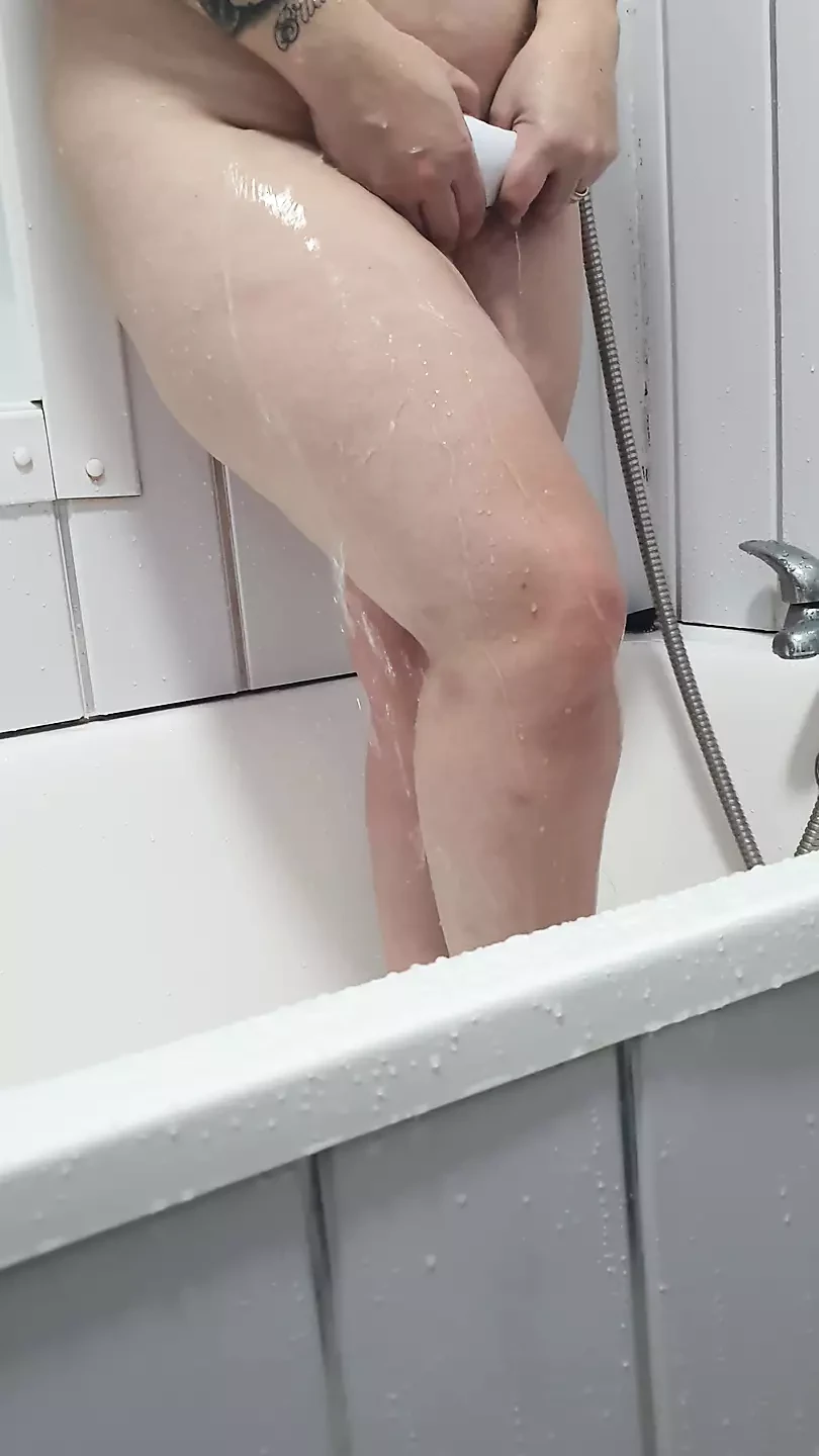 Step mom get caught naked in bathroom wash her body in front of step son