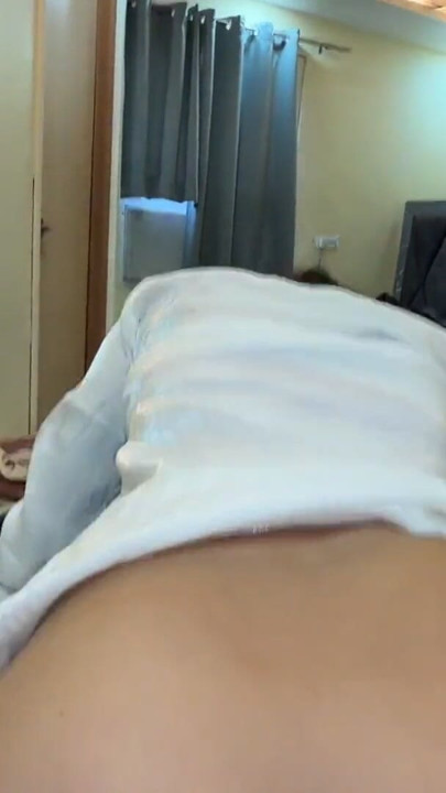 Sex với cô gái Ấn xinh xắn của anh trong phòng khách sạn, địt mạnh, audio Hindi, mms, xvideos, xxx, porn, blue film, sex | Đoạn video ngắn 2