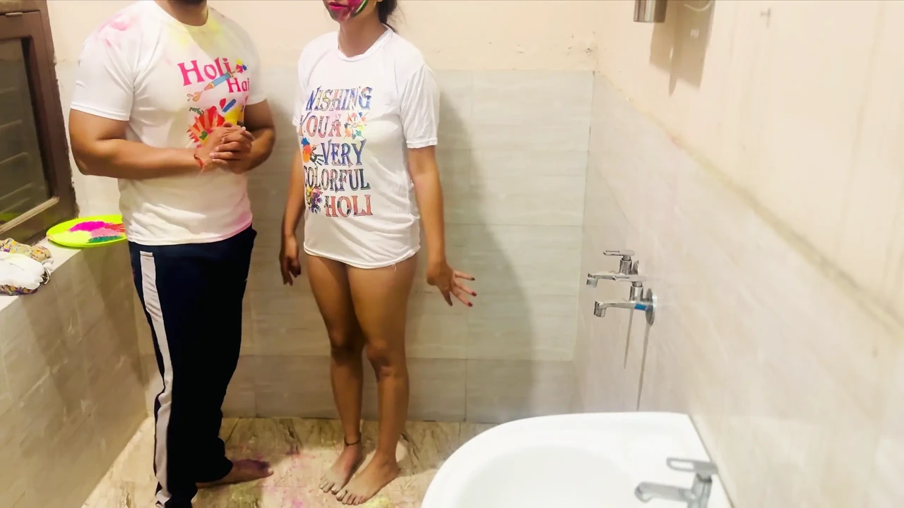 和小嫂子在霍里做工作, 公开性爱