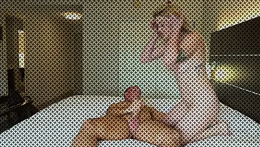 Alexandra - eine sexy barkeeperin öffnet ihren arsch nach ihrer schicht