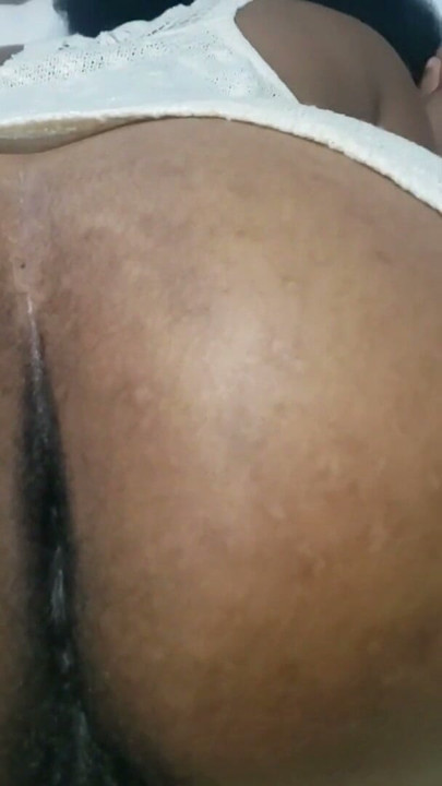 See the wild side of an amateur mommy begging for a rough doggystyle hammering | Clip 1