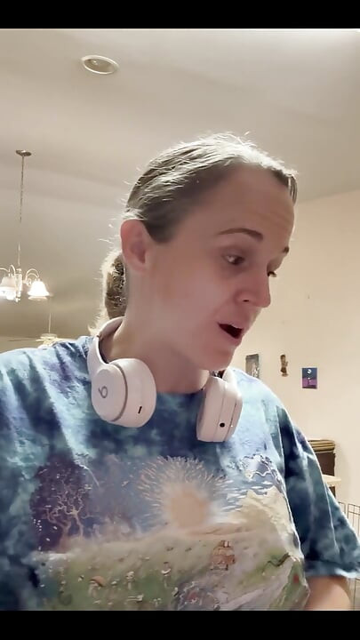 פריצות קפה קר עם סוזי ויילד הבחורה שלך