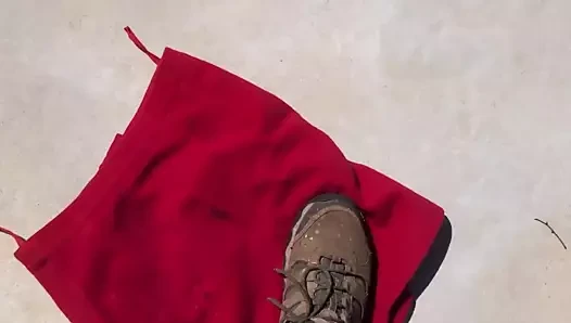 kırmızı 1 etek üzerinde ezmek
