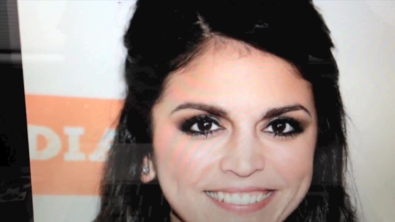 Masturbating to Cecily Strong