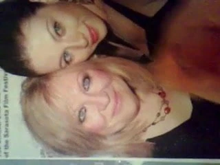Cumming over Michelle Trachtenberg and her Step Mom