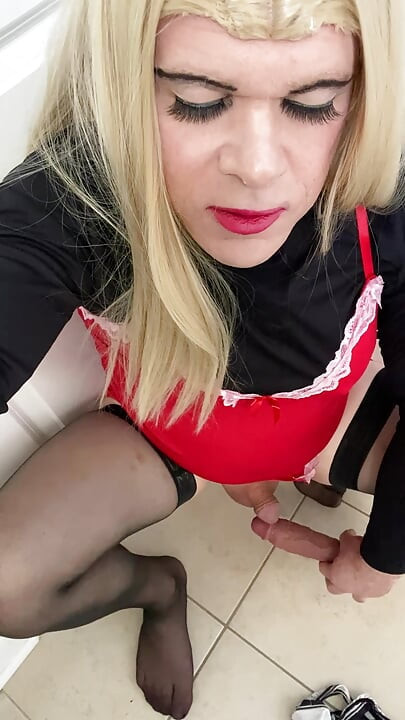 Amateur Sissy Crossdresser try’s to squirt on dildo  for Daddy and talks about him paying  $8k for her breast  implants Part 4-