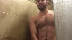 Sexy chlupaté sprchování