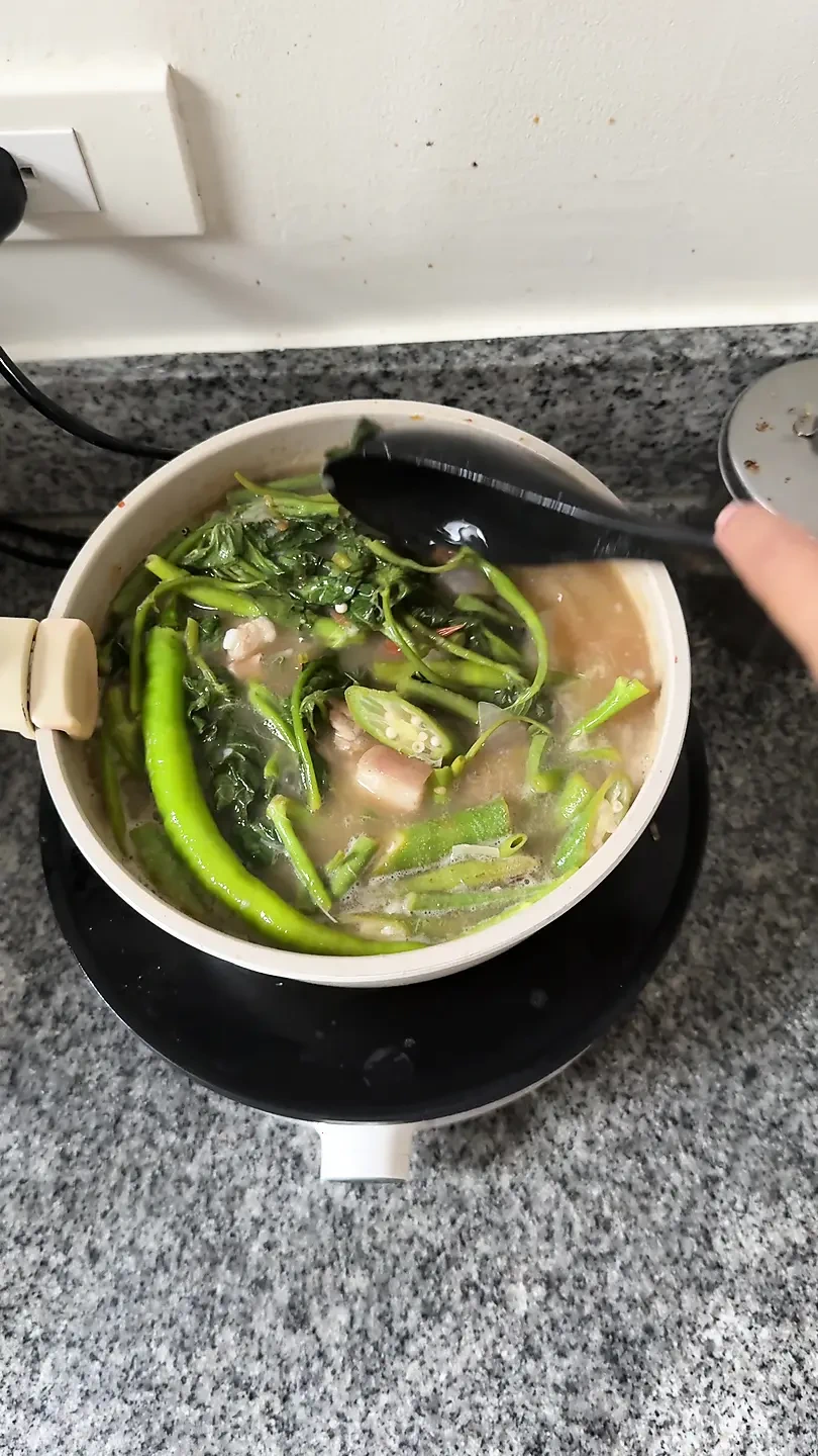Cooking your fave Filipino comfort dish... care to taste?