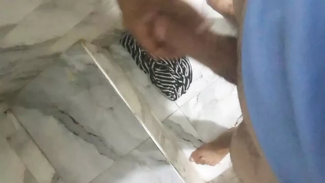 I'm masturbating.