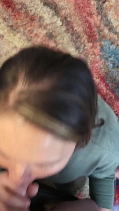 Loves pleasing her man she's so good at it swallowing cum | Clip 1