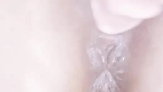 Wenn ich es ganz hineinschließe, tropfe ich am Ende