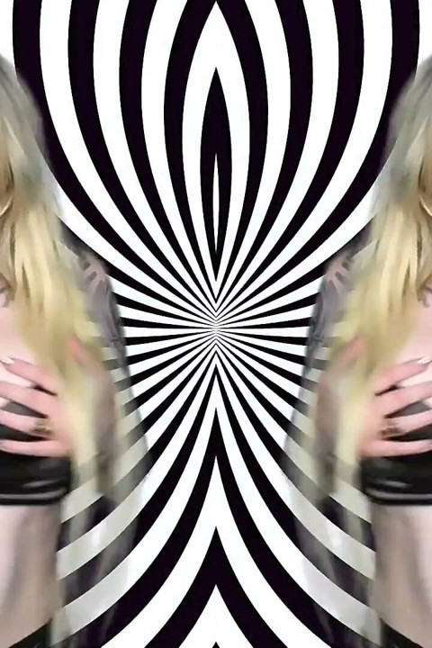 Mesmerizing edging  JOI