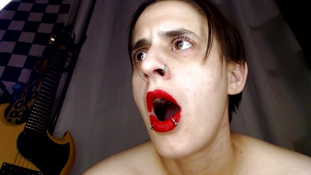 Blow up Doll Red Lipstick