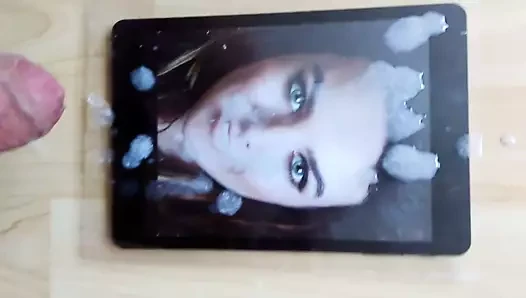 Ewa farna boşalıyor